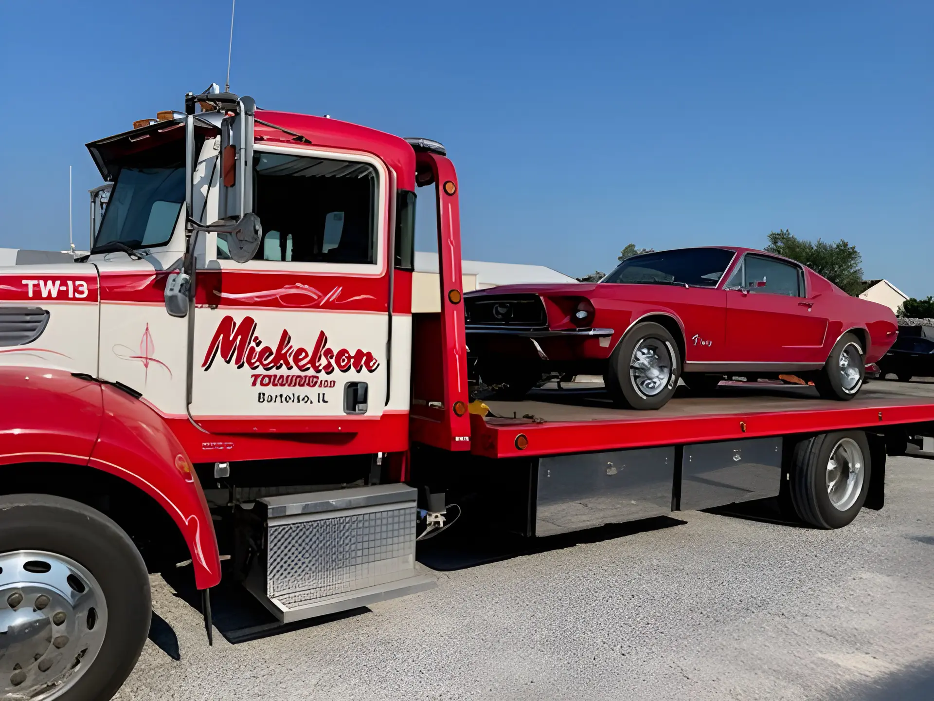 Towing a Sports Car Bartelso IL